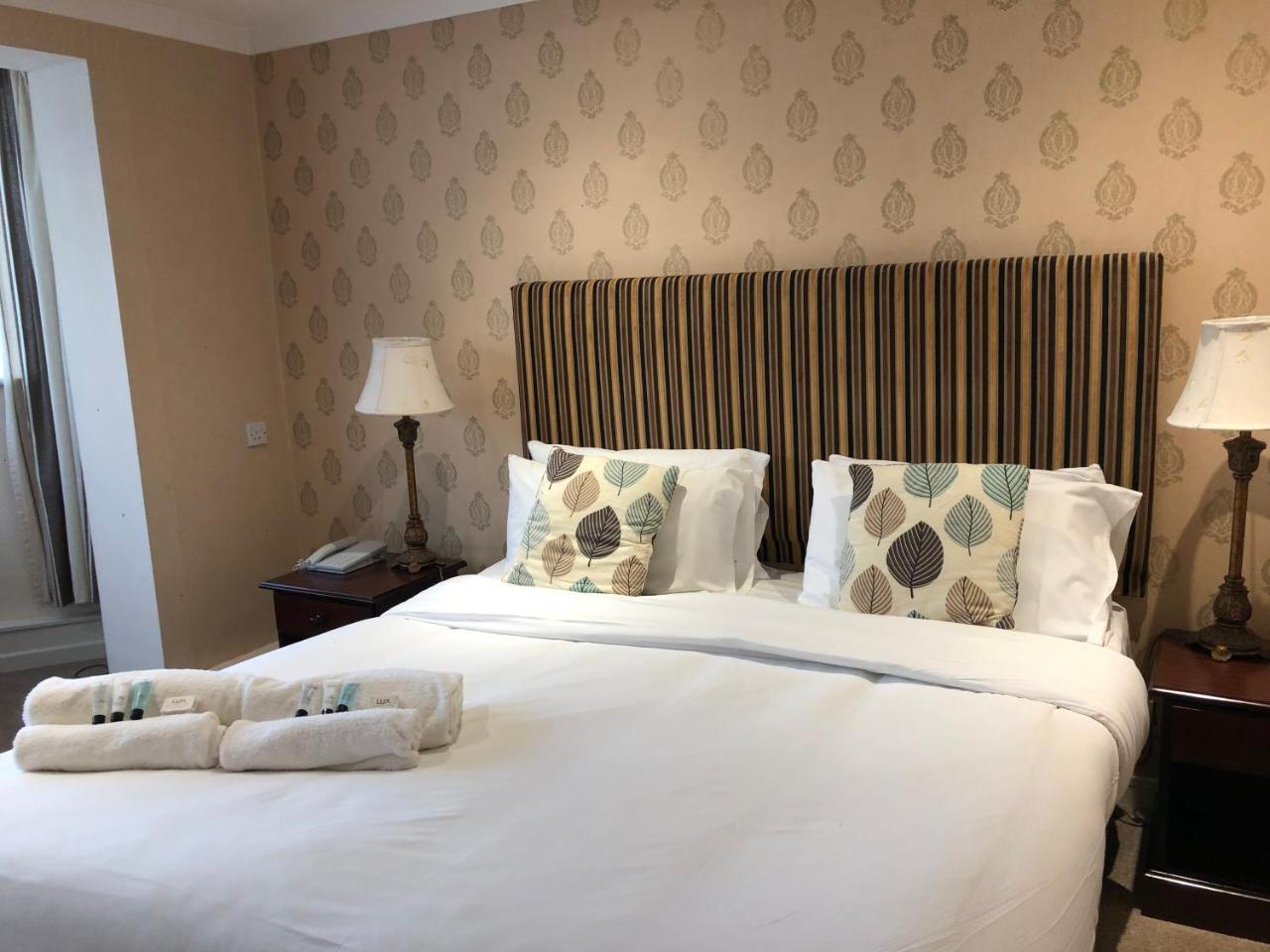 Northop Hall Country House Hotel โมลด์ ภายนอก รูปภาพ