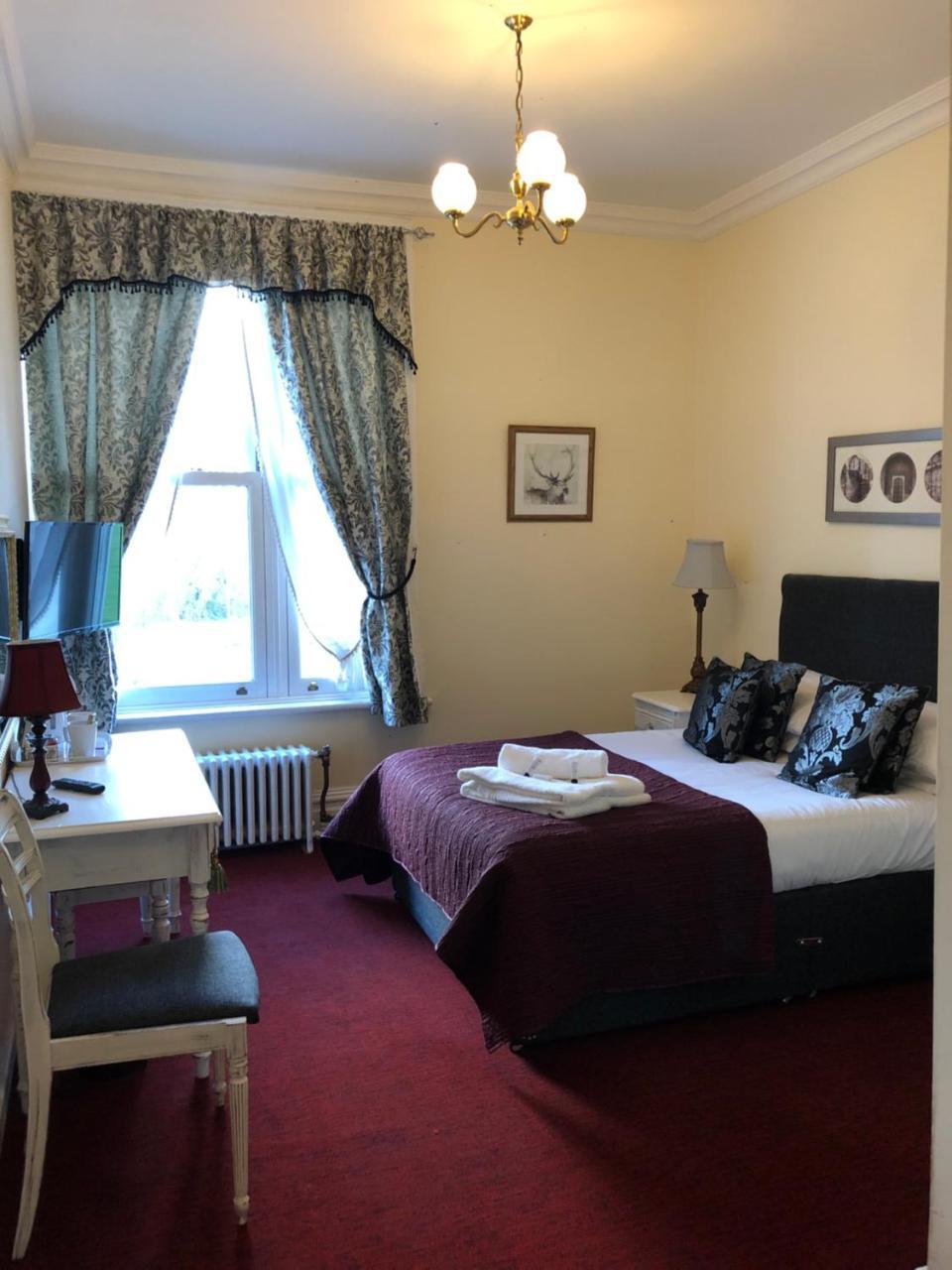 Northop Hall Country House Hotel โมลด์ ภายนอก รูปภาพ