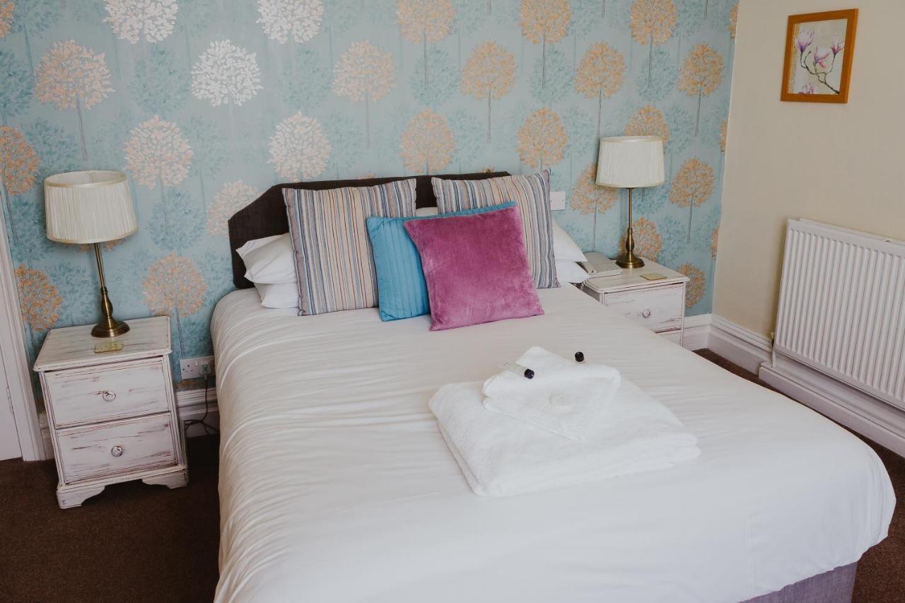 Northop Hall Country House Hotel โมลด์ ภายนอก รูปภาพ